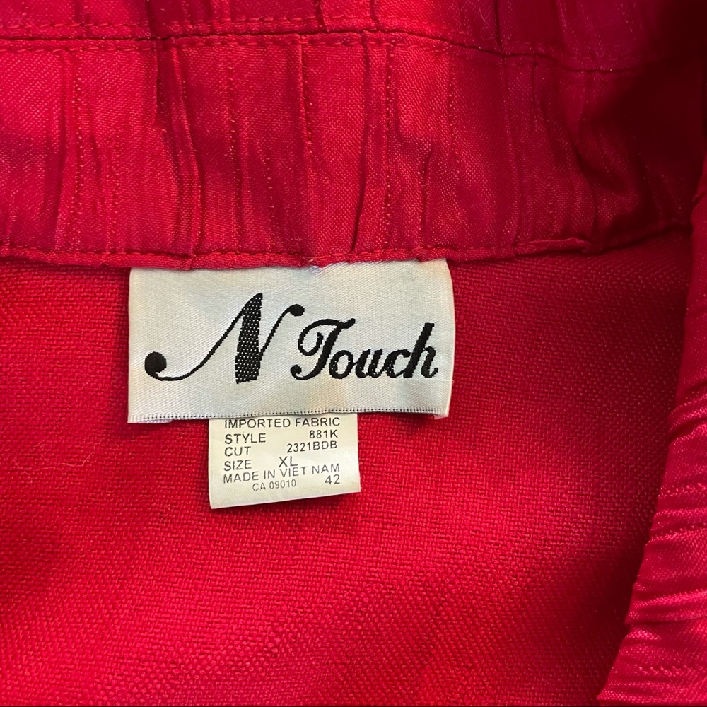 Red Jacket - Picture 7 of 8